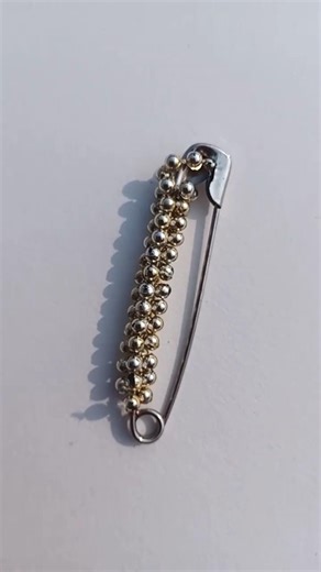 diy safety pin || safety pin hacks ||#safetyypin #diy #craft #hack #shorts
