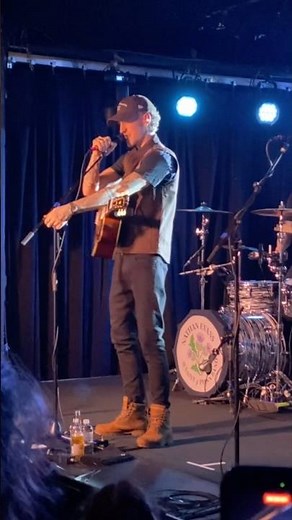Nathan Evans LIVE Wellerman