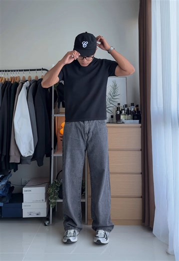 Stylish Gray Jeans for Every Occasion