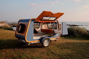 Top New Camper Trailers: “Carapate” From France – “Innovation, Design And Detailed Woodwork”