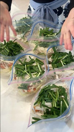 ズボラさんでもこれさえ知っておけば一生役立つ！私の冷凍鍋セットの作り方#冷凍野菜#冷凍ストック#一人鍋#作り置き