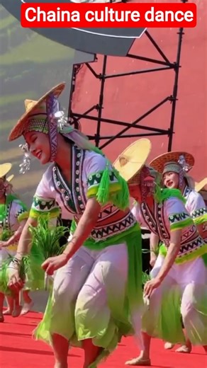 “China Culture Dance 🇨🇳💃 सदियों पुरानी कला का रंगीन जादू 🌸✨”#fact #shortvideo #shortfeed #viral