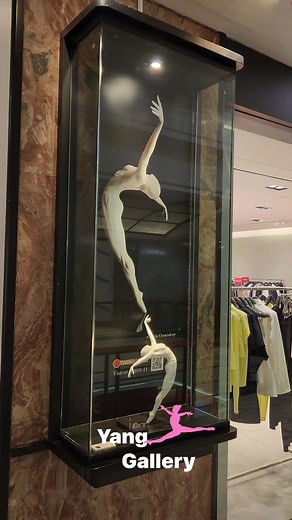 1K views | YangGallery | Art meets Fashion at Singapore Club 21 : visit us : 581 Orchard Road, #01-11, VoCo Orchard Singapore | YANG Gallery | Facebook