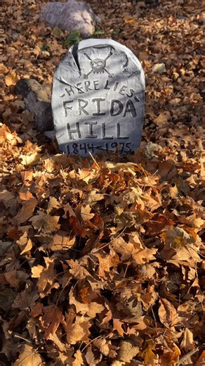 Lone Pine Gear Exchange on Instagram: "Tele isn’t dead, come see the proof Nov. 6 & 7 during the Tele Colo film tour! Free your heel, free your mind, and snag a ticket for only $10 at the link in our bio • • • • • • #telemark #teleskiing #skiing #skiutah #alta #snowbird #solitude #brighton #telecolo #freeheel #telecurious #teleisntdead #worthlessmilk #frenchfriesinmyharmonica #skimovie #telefilm"