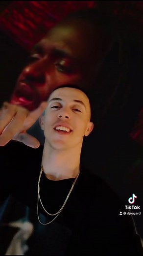 New Music Signals Video by Kwabs Official