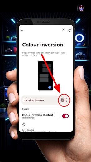 How To Fix Black And White Screen on Motorola | Turn Off Colour Inversion | Tech Zone