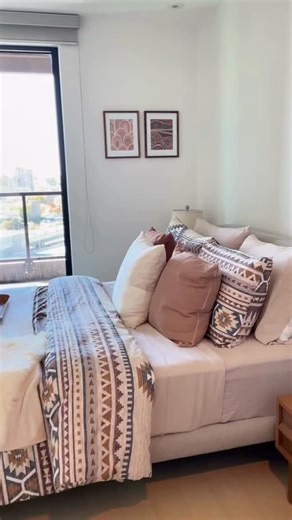 Quartier & Condos Pointe-Nord on Instagram: "Votre moment est maintenant! 🏙️✨ Découvrez pourquoi NEX Condos est devenu le choix privilégié de centaines de Montréalais! Avec plus de 90% de nos unités déjà vendues, les opportunités se font rares. Vivez l’expérience NEX : des espaces lumineux et modernes, une piscine chauffée, un gym complet, et un accès privilégié au REM. Tout ça à quelques pas du fleuve et à minutes du centre-ville! Les dernières unités disponibles ne resteront pas longtemps sur