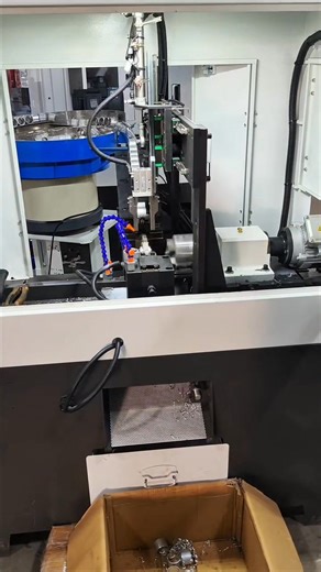 Automatic ring chamfering machine, vibratory feeder feeding #Automatic chamfering and deburring of ring tubes and bars | unique machine