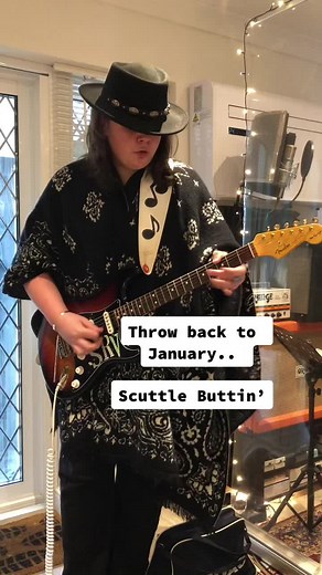 Scuttle Buttin’ (SRV and Double Trouble, 1984) the track I think I’ll be working on forever 😂 this was during my lesson just me playing and my guitar teacher on the drums. #guitar #guitartok #guitarist #blues #srv #pedalboard #stevierayvaughan #otheruk #practicemakesprogress #stratocaster #texas #guitarlesson #youngmusician #london #hat #poncho #longhair 🤠
