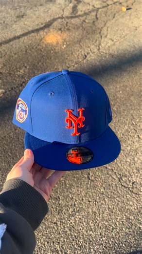 ECAPCITY on Instagram: "New York Mets New York City Fire Department New Era 59Fifty Fitted Hat in Royal Blue and Gray Under Brim 💣🚒🧑‍🚒⁠ ⁠ Inspired by 911 with our own twisted to it. ⁠ ⁠ -⁠ ⁠ Online Drop: 12/25/25 ⁠ ⏰ 6PM EST | 5PM CST | 4PM MST | 3PM PST ⁠ ⁠ ECAPCITY.COM (🔝)⁠ ⁠ -⁠ ⁠ #StatueOfLiberty #NewYorkMets #Mets #FDNY #NewYorkCityFireDepartment #neweracap #ecapcity"