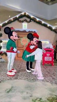 Meet and greet with mickey and minnie mouse #mickeymouse #minniemouse #mickey