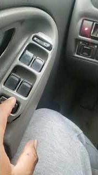 botones de subir y bajar vidrios en chevrolet tracker no jalan bien aqui la solucion #auto #shorts