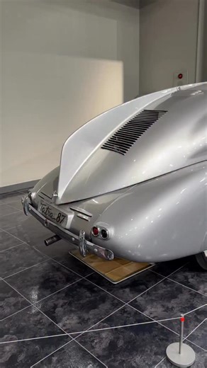 Natalia Beloramenskaia on Instagram: "1948 Tatra Model 87, Czechoslovakia⚙️"