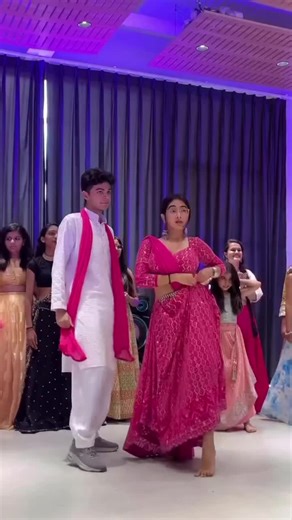 Dynamic Ghagra Dance Performance Video