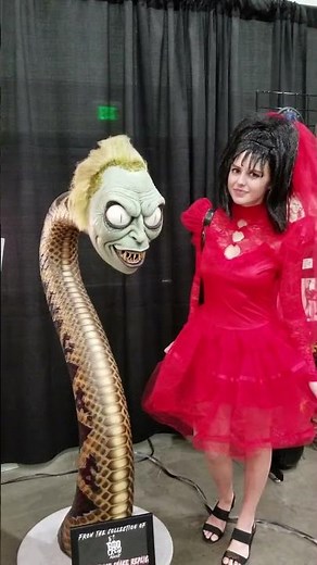 Lydia Deetz Wedding Dress Cosplay From the iconic Beetlejuice! Thank You for the cosplay video!