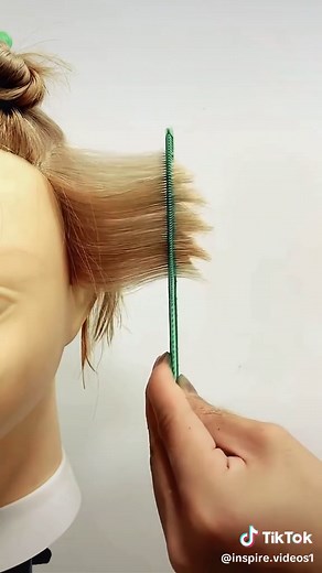 Notching Hair Cutting Technique: Transform Your Look