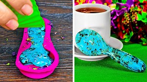 5.1M views · 7.4K reactions | Beautiful DIYs you can make with resin: | 5-Minute Crafts Play | Facebook