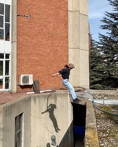 Hazal Nehir on Instagram: "Sometimes you have to accept that you need to stop trying! Really wanted to get this stick, 43 attempts and couldn’t make it. I’m still so happy to be able to commit this one, it was a scary one. But I know every jumps I try giving me new experience and knowledge. I will be back for the stick soon👋🏻 Also big thanks to @4mertpk for filming and motivating me for 2 hours 🙌🏻. . #parkour #redbull #storror"