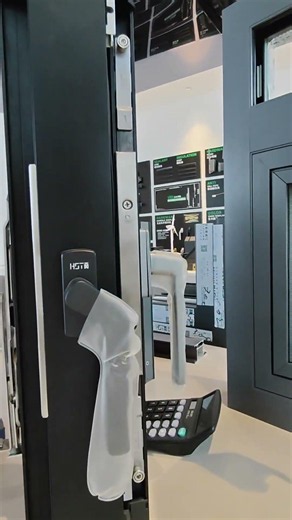 Hanstim Casement Windows | VBH Hardware & Custom Aluminum Window Solutions