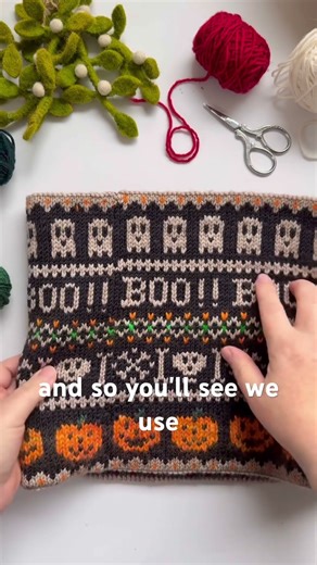 30 Second Doodle Project Inspo: Reversible Autumn/Winter Doodle Cowl