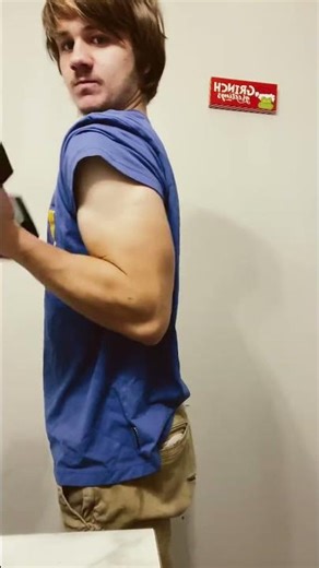 Making my biceps grow #fitness