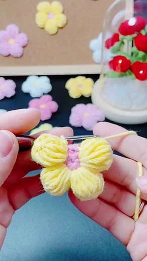 How to Weave Flowers: Step-by-Step Tutorial