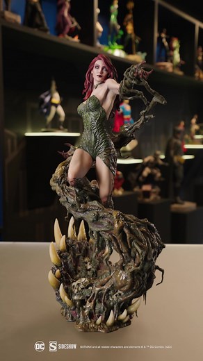 Unboxing Poison Ivy: Deadly Nature Premium Figure