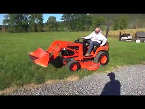 2005 Kubota BX2230 Sub Compact Tractor With Loader And Belly Mower