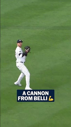 Cody Bellinger makes a TREMENDOUS throw to keep the Red Sox scoreless! 😯