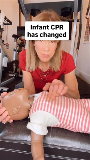 American Heart Association recently changed their guidelines for infant CPR. Watch the reel to see the new way to give infants under the age of one CPR. #thecprandsafetylady #cprsaveslives #newparentslife #newparent #newparents #newmomlife #newmoms #newmommylife #newmommy #newmomtips #infantcpr #americanheartassociation❤️ | The CPR and Safety Lady