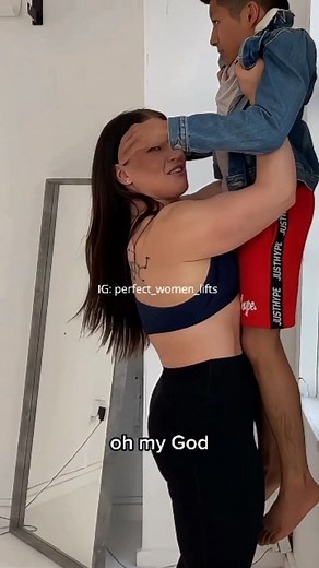 Girl Power on Instagram: "How easily tall and strong @little_beefcake_xena_ lifts Chon 😘💪🔥❤ By amazonsrp Follow @perfect_women_lifts for daily dose of lift and carry 💯💚👌 #liftandcarry #liftcarry #liftcarryfm #tallgirls #liftandcarrychallenge #liftaguychallenge #firemanlift #firemancarry #shoulderlift #shouldercarry #shouldersit #overtheshoulder #fmcarry #cradlelift #cradlecarry #musclegirls #frontlift #hipcarry #frontcarry #fmlift #girlliftsman #girlwithmuscles #tallliftsshort #overheadlif