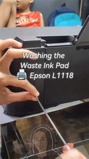 Mommy Epi on Instagram: "Nakakatuwa 'to nung nagawa ko. But on the other hand, hindi ko na ito gagawin ulit kasi: 1. Ang mura lang naman pala ng ink pads online bakit pa ako nagtiis magkalat at madumihan ang kuko ko bwahahahaha... so I therefore conclude, bibili na lang ako since matagal naman mapuno. 2. Pwede naman maglagay ng waste ink bottle (pero honestly hindi ko pa nagagawa until now.) #inkpads #wasteinkpads #EpsonL1118 #maintenancePrinter"