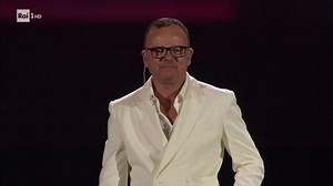 Gigi D'Alessio e LDA cantano "Se poi domani" #gigiunocomete #napoli #raiuno #piazzaplebiscito #GigiDAlessio #musica #LDA | La musica di Gigi D'Alessio e Anna Tatangelo