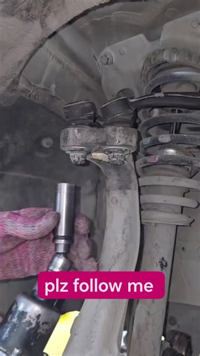 Hyundai Genesis front wheel bearing re placement guide #car #tips #mechanic #automotive #follower | car repairing | Facebook