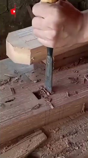 High-Precision Center Drilling Technique for Wooden Beams — Straight, Clean.