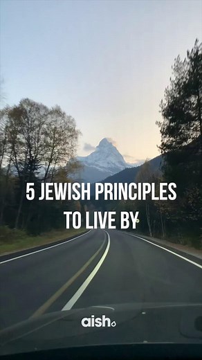 Explanations below! ⬇️💕 1. Never neglect the wisdom of the heart. Wisdom comes from understanding your feelings. According to the Talmud, there are 48 ways to maximize your potential, one of them being to always strive to understand your heart. Feelings hold deep personal meaning, and that intuitive voice should help guide you when making decisions. 2. The point of life is to thrive, not survive. “I set before you today, life and death… Choose life.” Life is about thriving, not just surviving. 