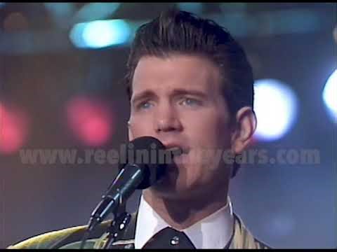 Chris Isaak • “Wicked Game”/Interview/“Hip Shake Baby” • 1991 [Reelin' In The Years Archive]