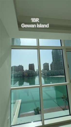 1BR Semi-Furnished | Amazing View🌊- Bright layout. QR 9,000 / month (excluding bills) Ideal for professionals DM for details. #qatar #pearl #gewan #dohaqatar🇶🇦 #doha