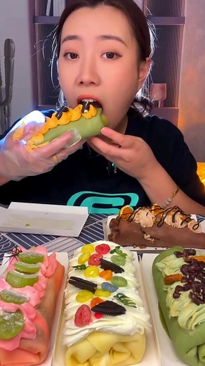 Enjoying Colorful Cakes: ASMR Mukbang Experience