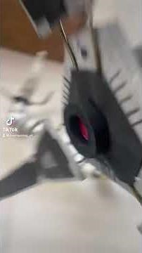 IMITÉ LA ESCENA “HOLA PETER” DEL TRAILER DE SPIDERMAN NO WAY HOME - IVANSPIDEY #shorts