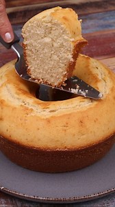 17K views · 255 reactions | Bizcocho Casero Simple – El Más Fácil de Hacer y Queda Esponjoso | Recetas que Deleitan | Facebook