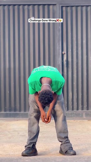 Damel👽 (@afro_damel) - Unexpected Fail in Dance Challenge