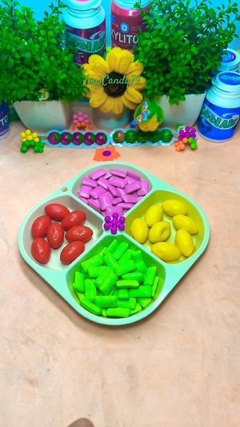 Cute Gummy Colors ASMR 💜💛💚♥️ #gummy #asmr