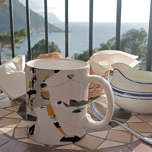 11oz Coffee Mug Video Mockup: Photoshop PSD Smart Object - Etsy