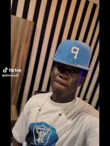 #CapCutAmor #CapCut #fyp #foryoupage #divine 😩🥵🥵🤤