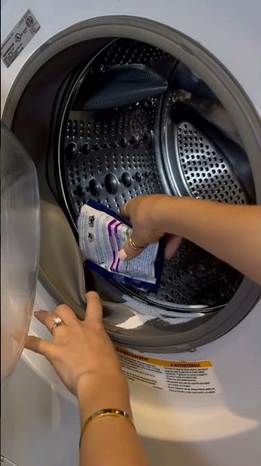 Get rid of that moldy odor coming from your washing machine with @oxiclean