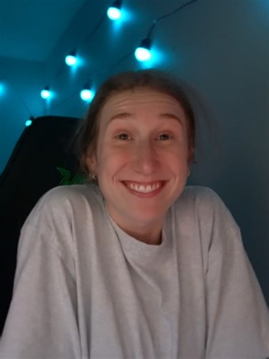 Celebrating Quackity's Beautiful Bald Look