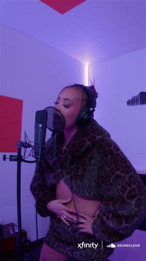 Joyce Wrice brings smooth vocals to #TheBooth powered by @Xfinity #XfinityPartner