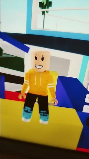 caillou break his arm!