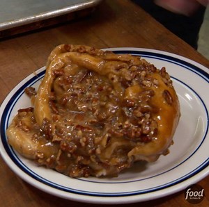 111M views · 350K reactions | Trust Guy Fieri to find a place serving...